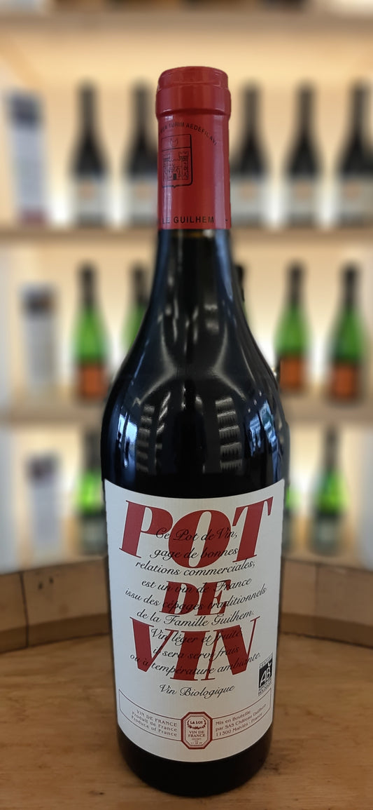 Château de guilhem - pot de vin